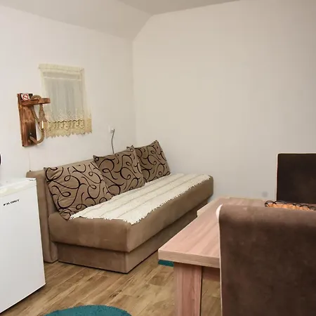 Chalet Vikendica Ceperkovic #2 *